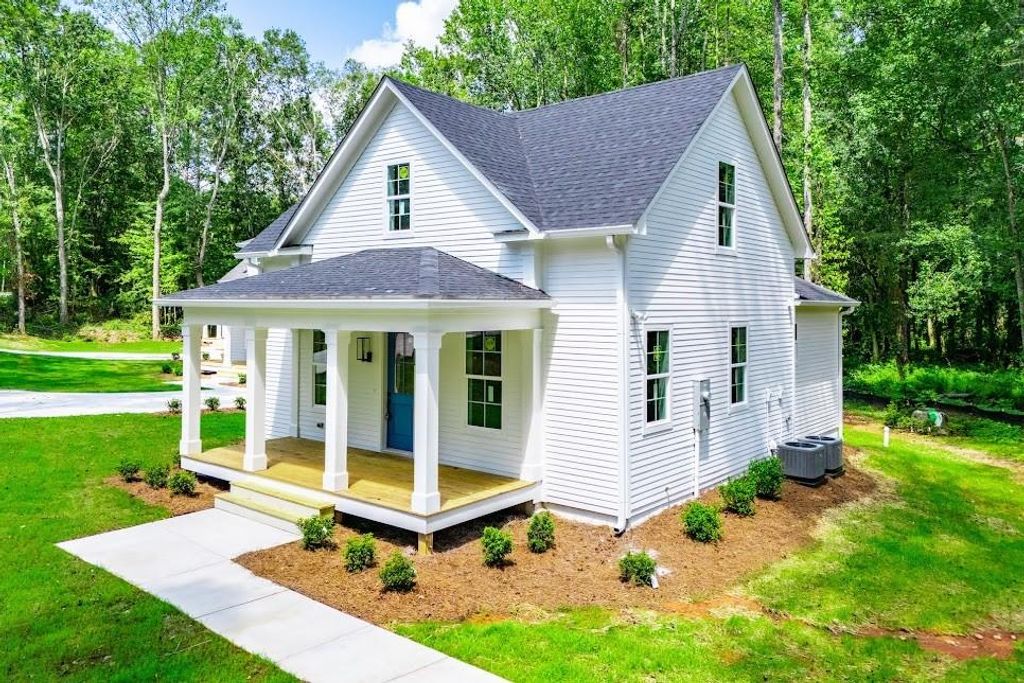 485 West Avenue, Bowdon, GA 30108