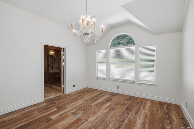 6127 OAKWOOD TRL, San Antonio, TX 78249