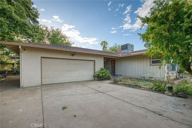 3389 E Olive, Merced, CA 95340