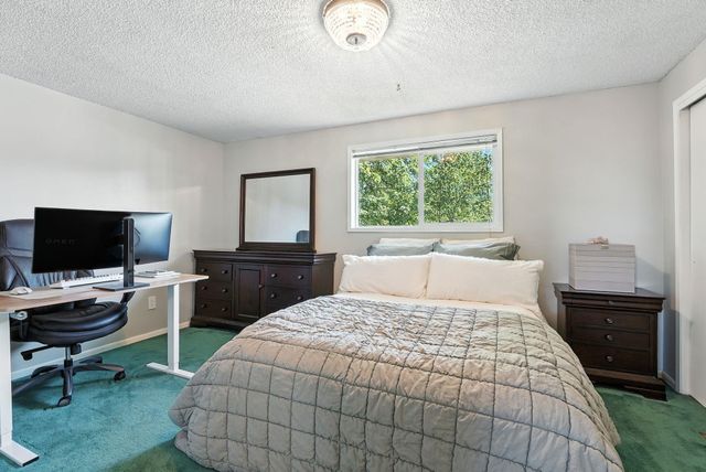 535 E Kedlin Ave, Spokane, WA 99218