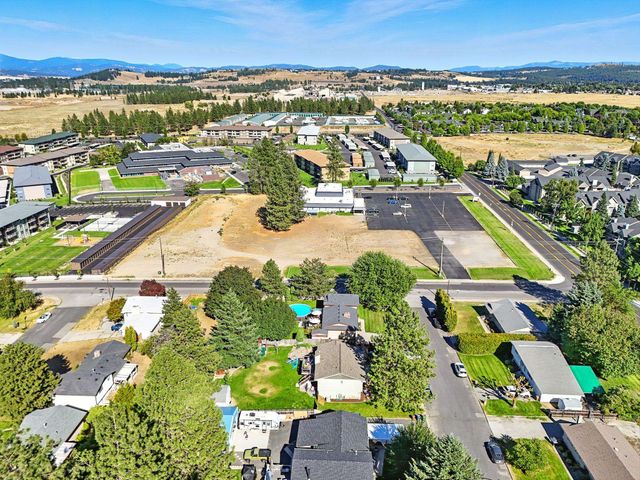 535 E Kedlin Ave, Spokane, WA 99218