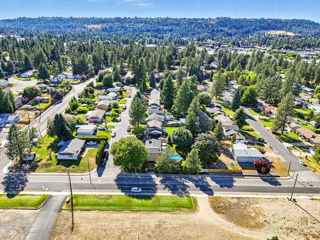 535 E Kedlin Ave, Spokane, WA 99218