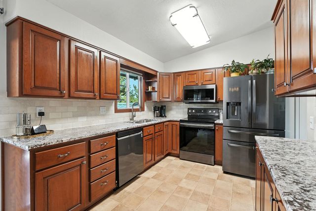 535 E Kedlin Ave, Spokane, WA 99218