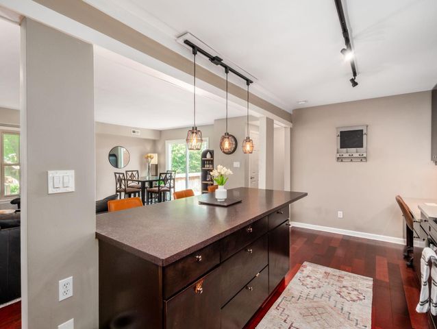 1519 Lafayette Drive, B, Columbus, OH 43220