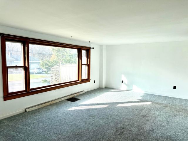 9454 US-9, Chazy, NY 12921