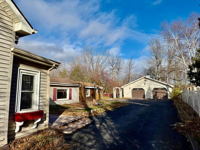 9454 US-9, Chazy, NY 12921