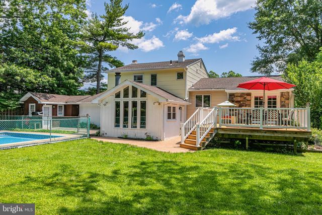10 CAMELIA COURT, Lawrence Township, NJ 08648