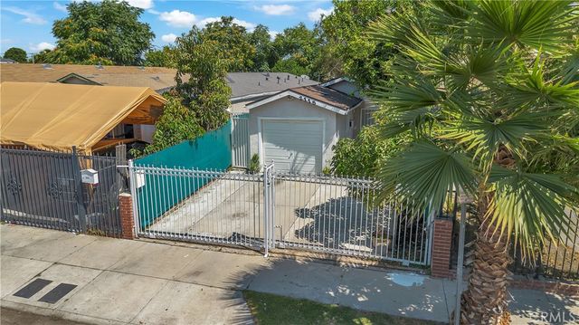 2115 E 114th, Los Angeles, CA 90059