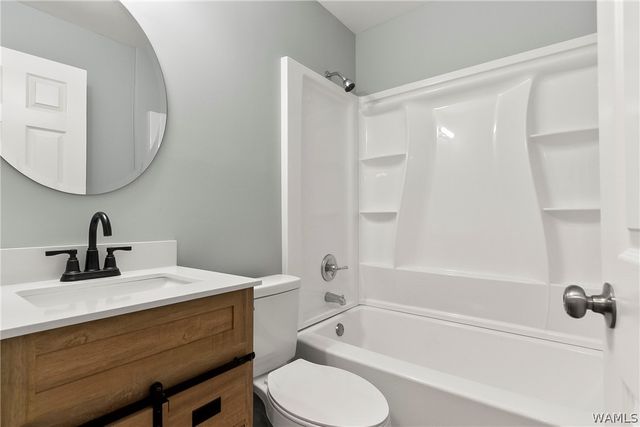 1432 20th E, Tuscaloosa, AL 35404