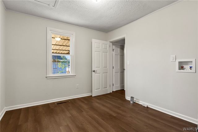 1432 20th E, Tuscaloosa, AL 35404