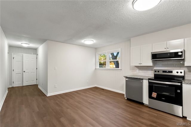 1432 20th E, Tuscaloosa, AL 35404