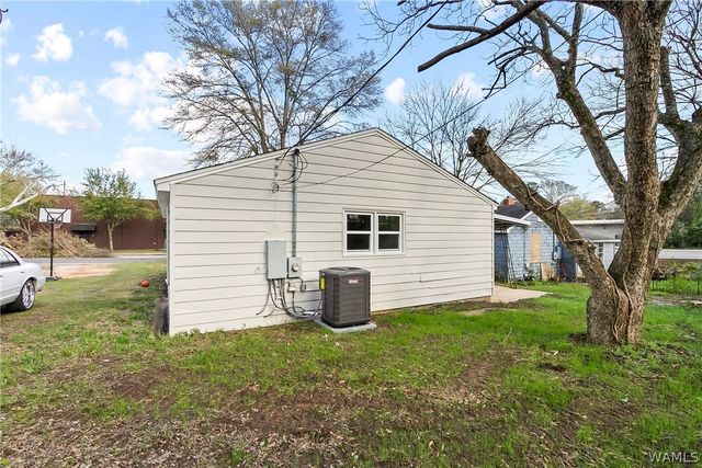 1432 20th E, Tuscaloosa, AL 35404