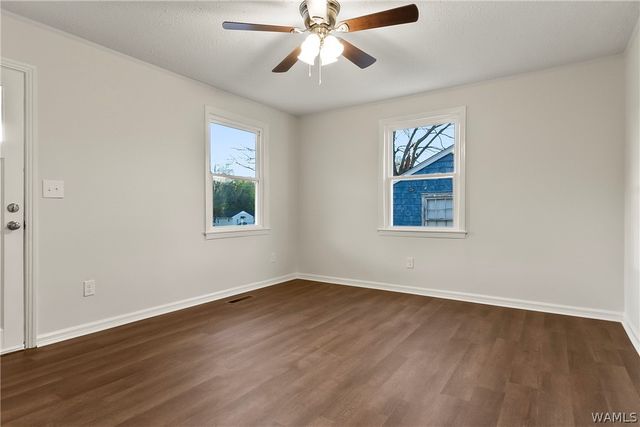 1432 20th E, Tuscaloosa, AL 35404