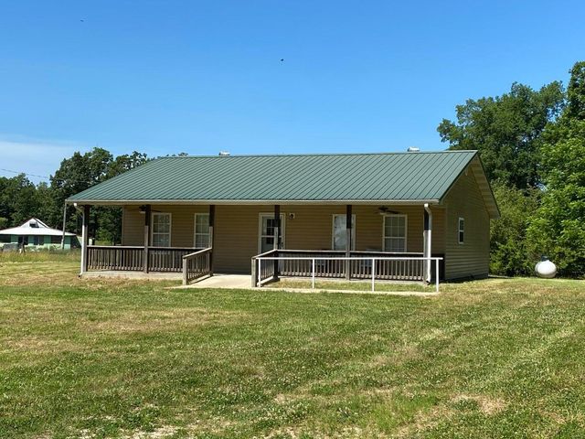 37 County Road 343, Unincorporated, MO 65626