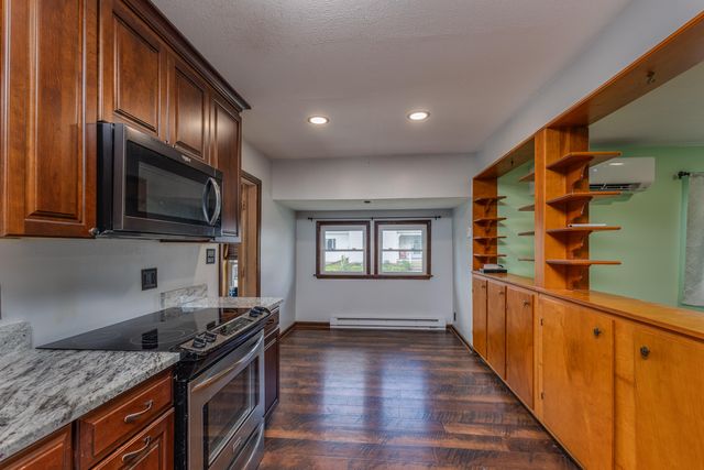 120 Vine 120 Vine, Ludlow Falls, OH 45339