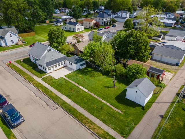 120 Vine 120 Vine, Ludlow Falls, OH 45339