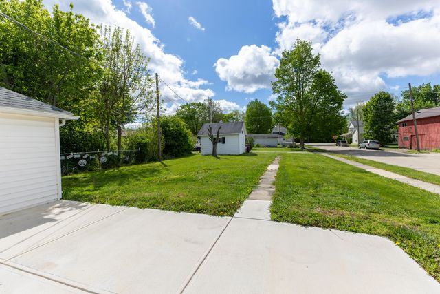 120 Vine 120 Vine, Ludlow Falls, OH 45339