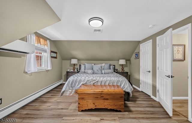 66 Redwood Ave, Wayne Twp., NJ 07470