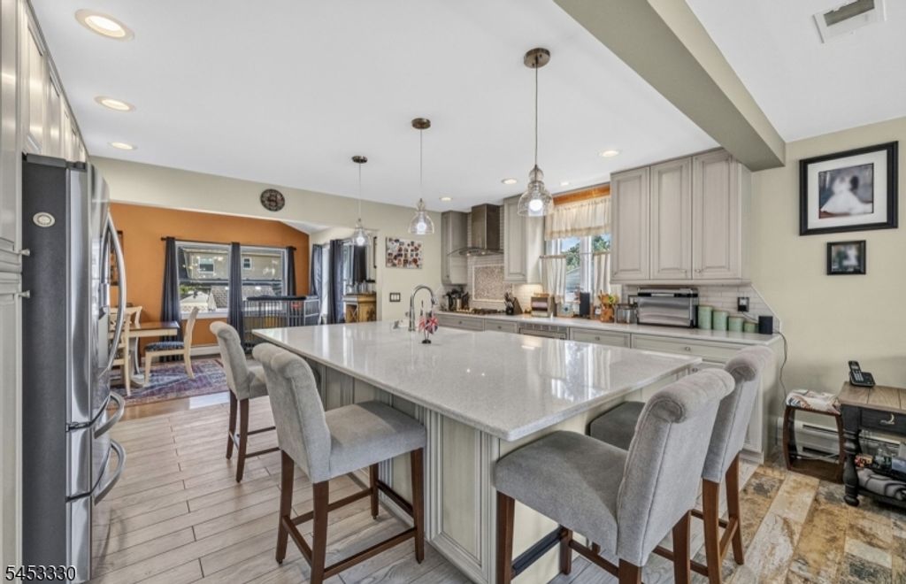 66 Redwood Ave, Wayne Twp., NJ 07470 — photo 3