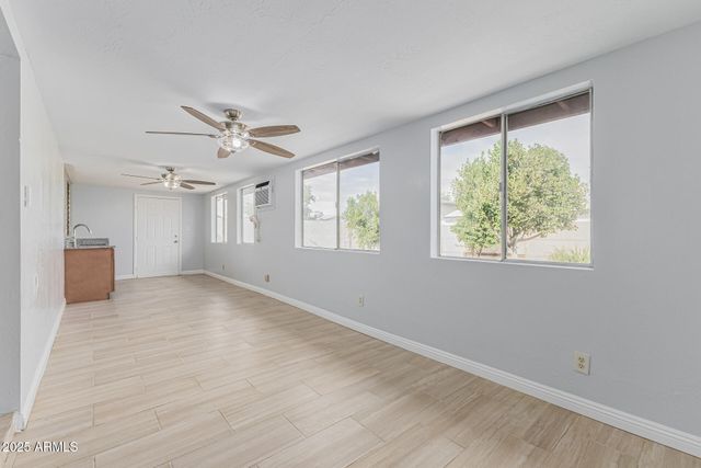 4328 W ALTADENA Avenue, Glendale, AZ 85304