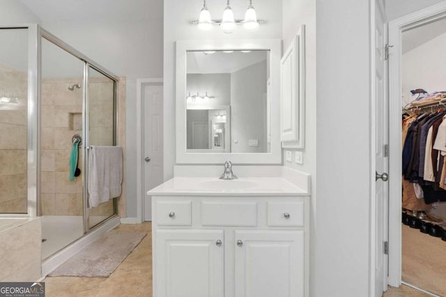 3352 Walnut Ridge, Atlanta, GA 30349
