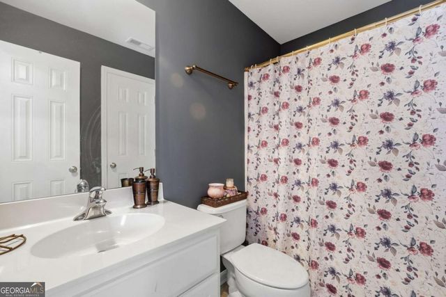 3352 Walnut Ridge, Atlanta, GA 30349