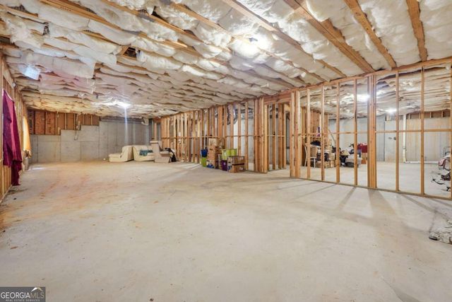 3352 Walnut Ridge, Atlanta, GA 30349