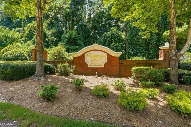 3352 Walnut Ridge, Atlanta, GA 30349