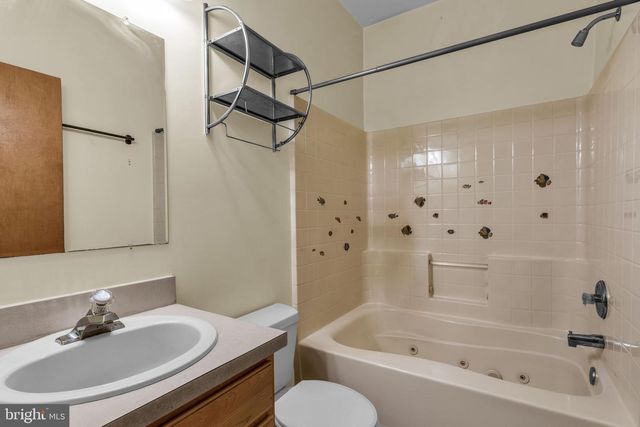 816 THIRD AVE, Toms River, NJ 08757