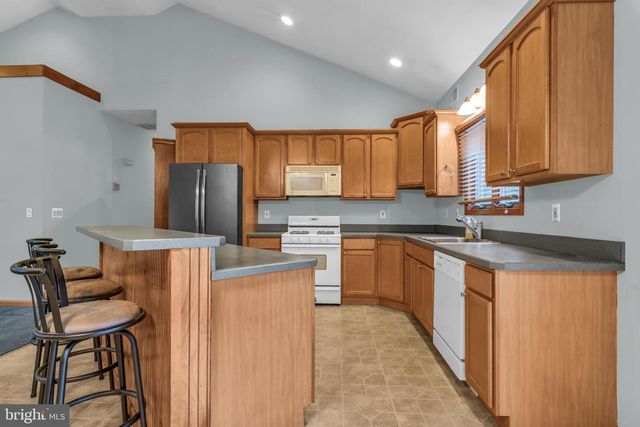 816 THIRD AVE, Toms River, NJ 08757