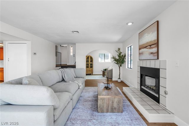 3924 Delos Drive, Las Vegas, NV 89103