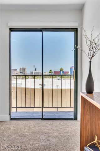 3924 Delos Drive, Las Vegas, NV 89103