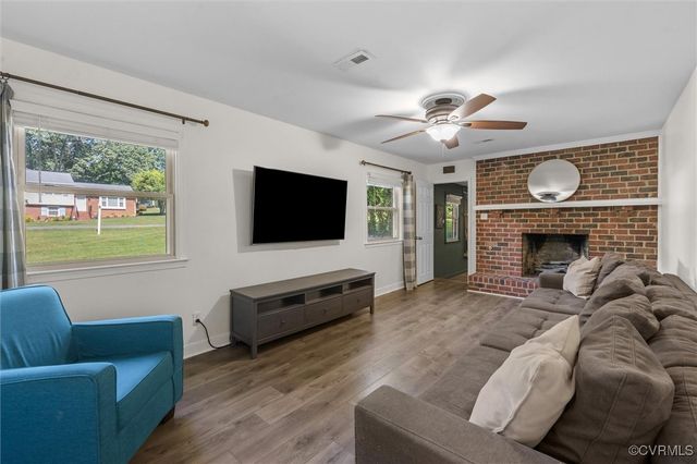 1101 Clearlake Rd, Chesterfield, VA 23236