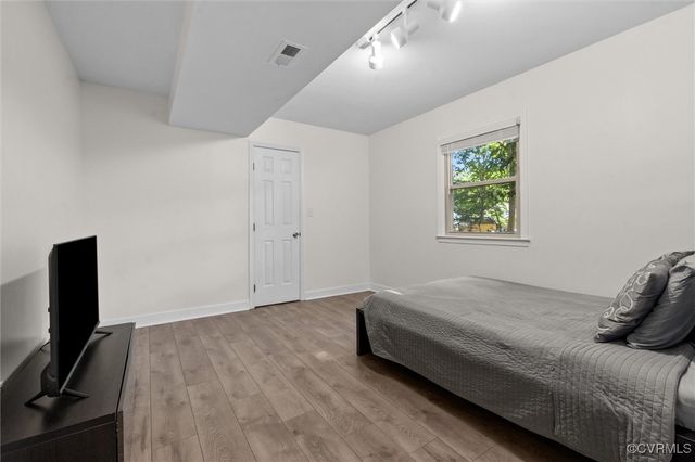 1101 Clearlake Rd, Chesterfield, VA 23236