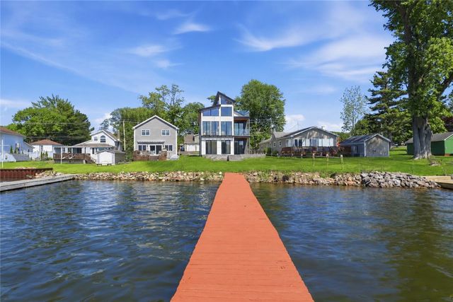 7043 Lake Bluff Road, Huron, NY 14590