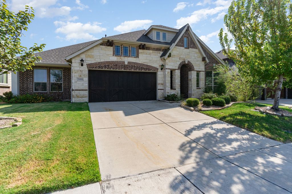 2008 Longbridge Road, Forney, TX 75126