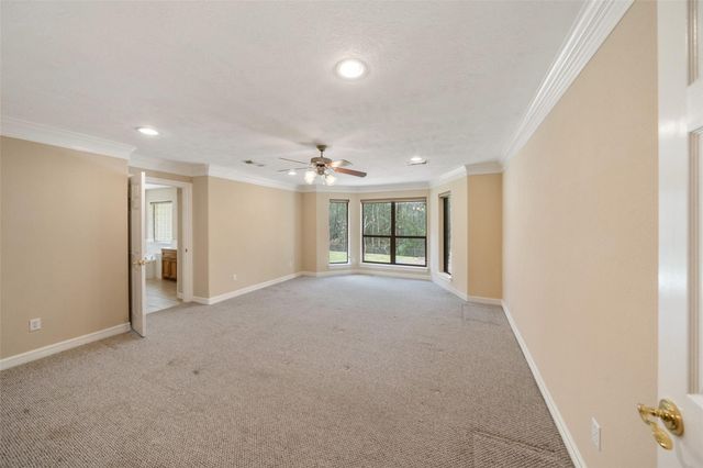 901 Longmire Road 28, Conroe, TX 77304