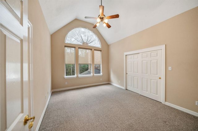 901 Longmire Road 28, Conroe, TX 77304