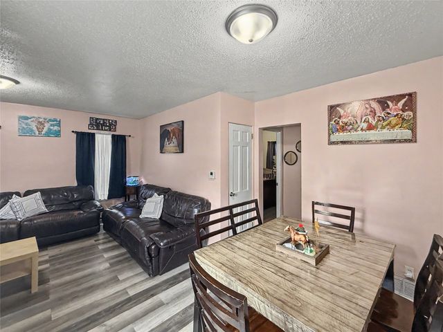 3508 37th Street, Des Moines, IA 50310