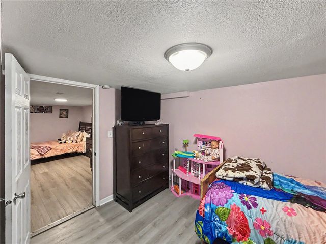 3508 37th Street, Des Moines, IA 50310