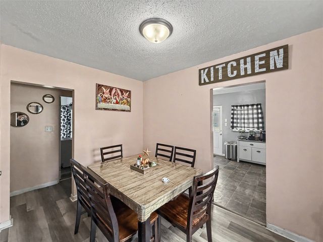 3508 37th Street, Des Moines, IA 50310