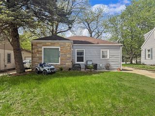 3508 37th Street, Des Moines, IA 50310