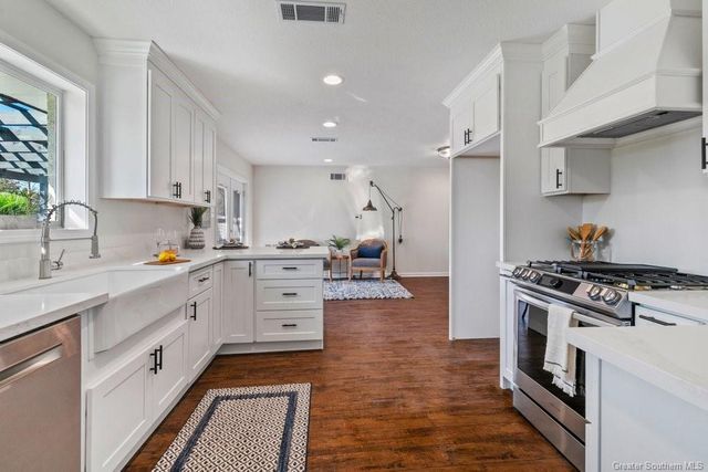 1517 Sarah Drive, Lake Charles, LA 70605