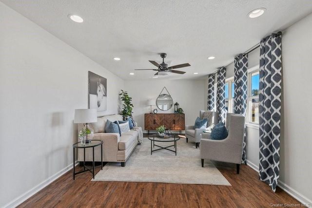 1517 Sarah Drive, Lake Charles, LA 70605