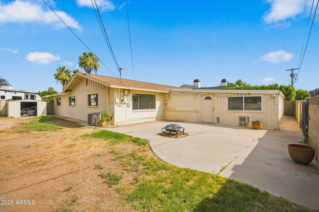 4518 N 36TH Place, Phoenix, AZ 85018 — photo 5