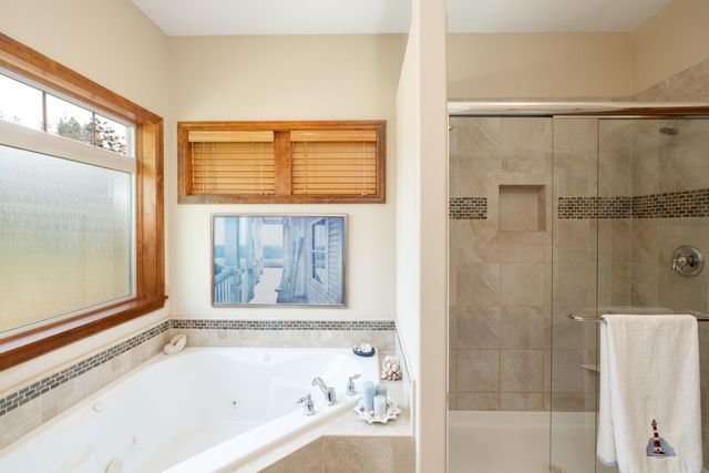 9405 N Phoebe St, Spokane, WA 99208