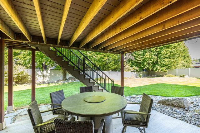 9405 N Phoebe St, Spokane, WA 99208