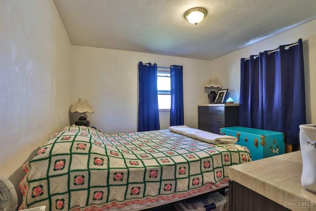 3207 Raymond Drive, Middletown, OH 45042