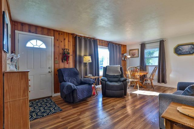 3207 Raymond Drive, Middletown, OH 45042