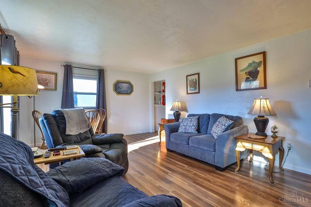 3207 Raymond Drive, Middletown, OH 45042